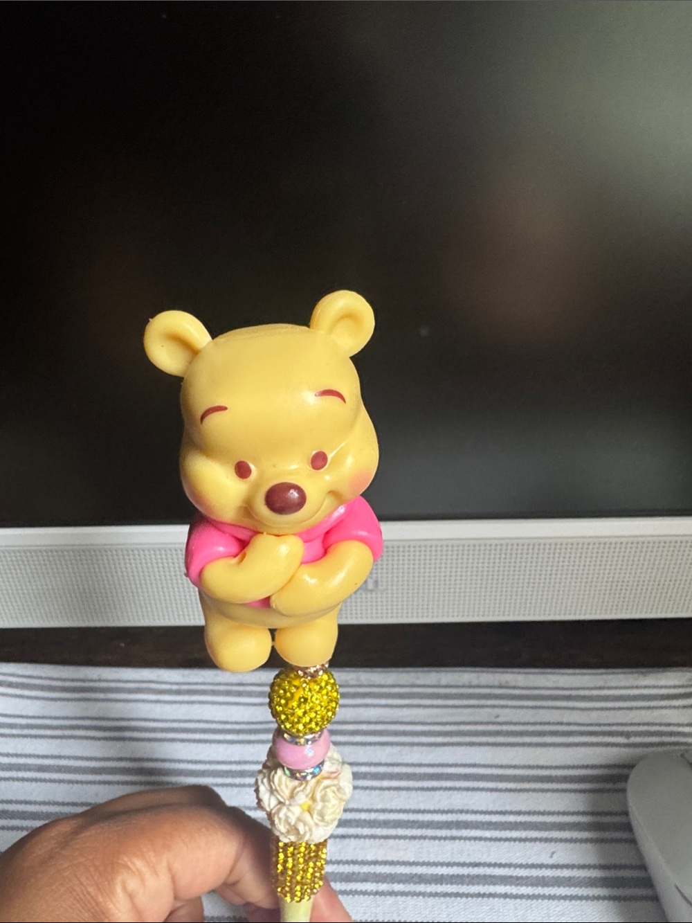 Winnie the Pooh Character Pen - Yellow & Pink